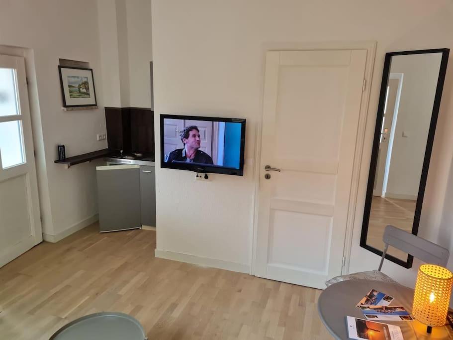 Kleines Aber Feines Apartment In Zentraler Lage - Strandvogtei Sellin Exterior photo